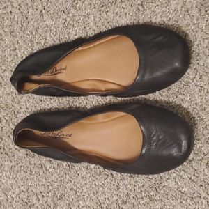 Lucky brand leather flats